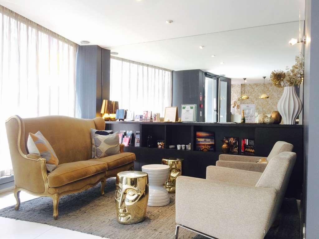 Hotel Des Ambassadeurs Parigi