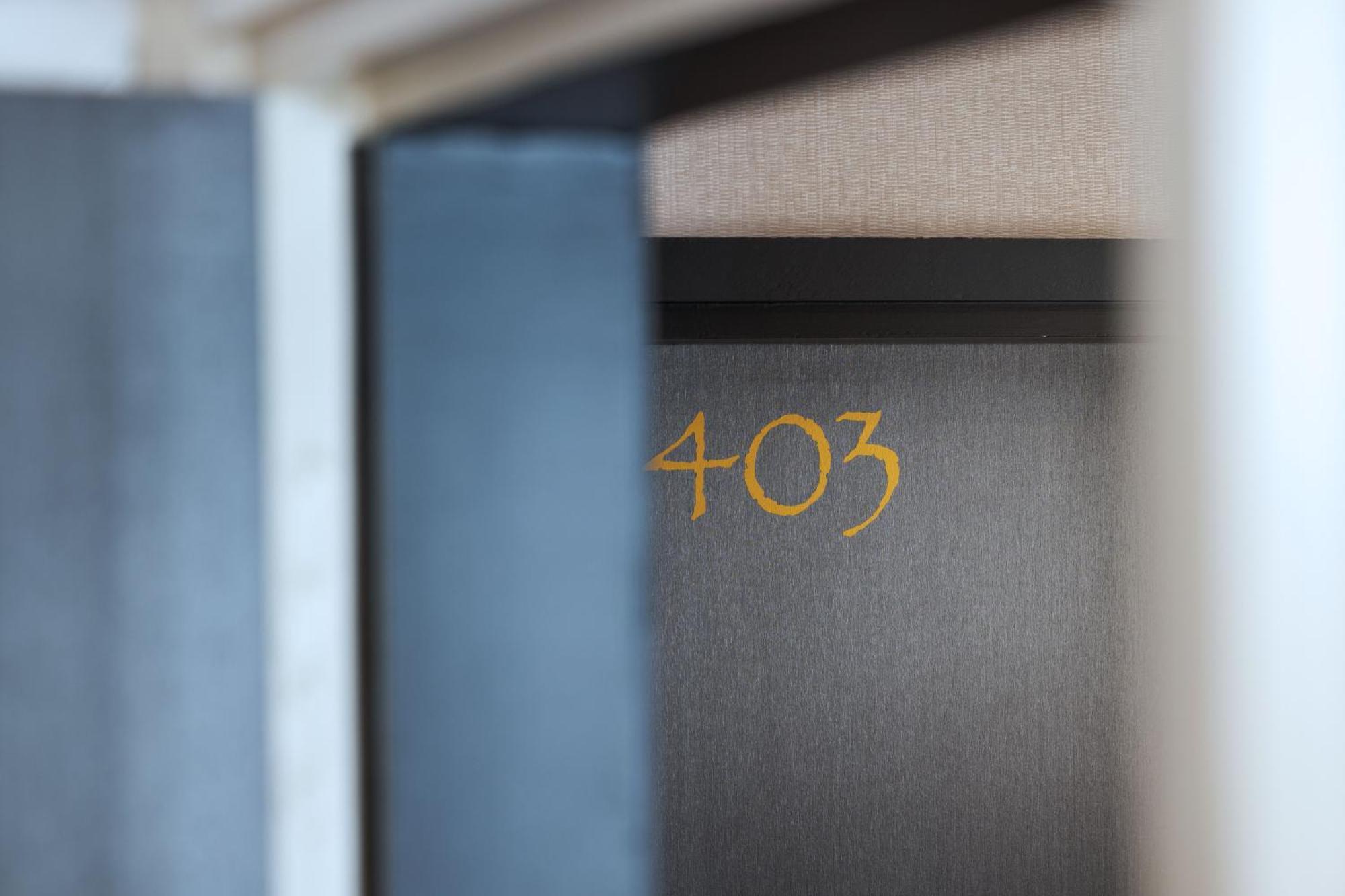 Des Ambassadeurs Hotel