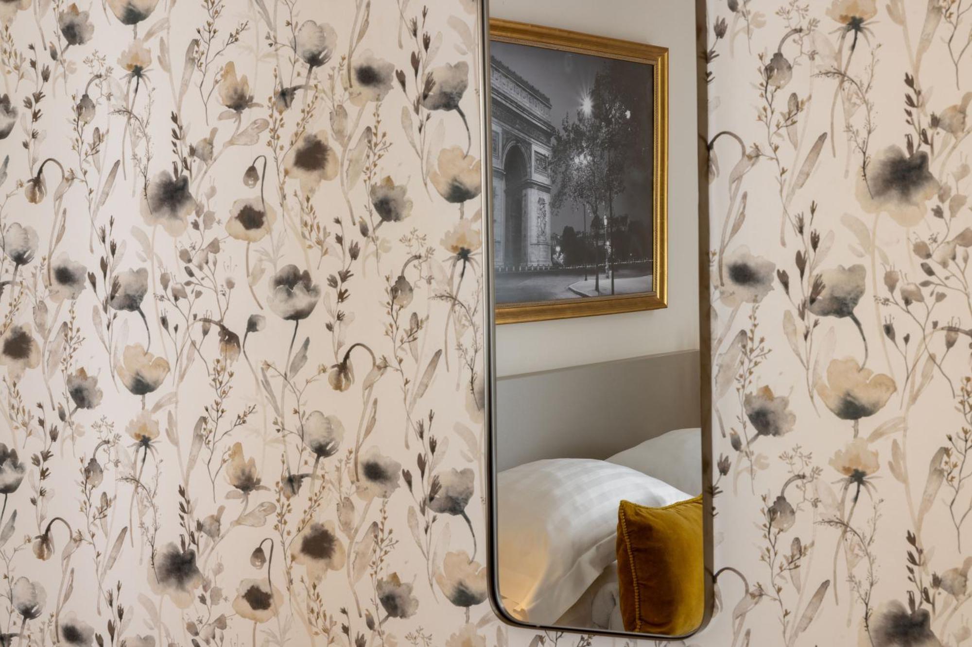 Des Ambassadeurs Parigi