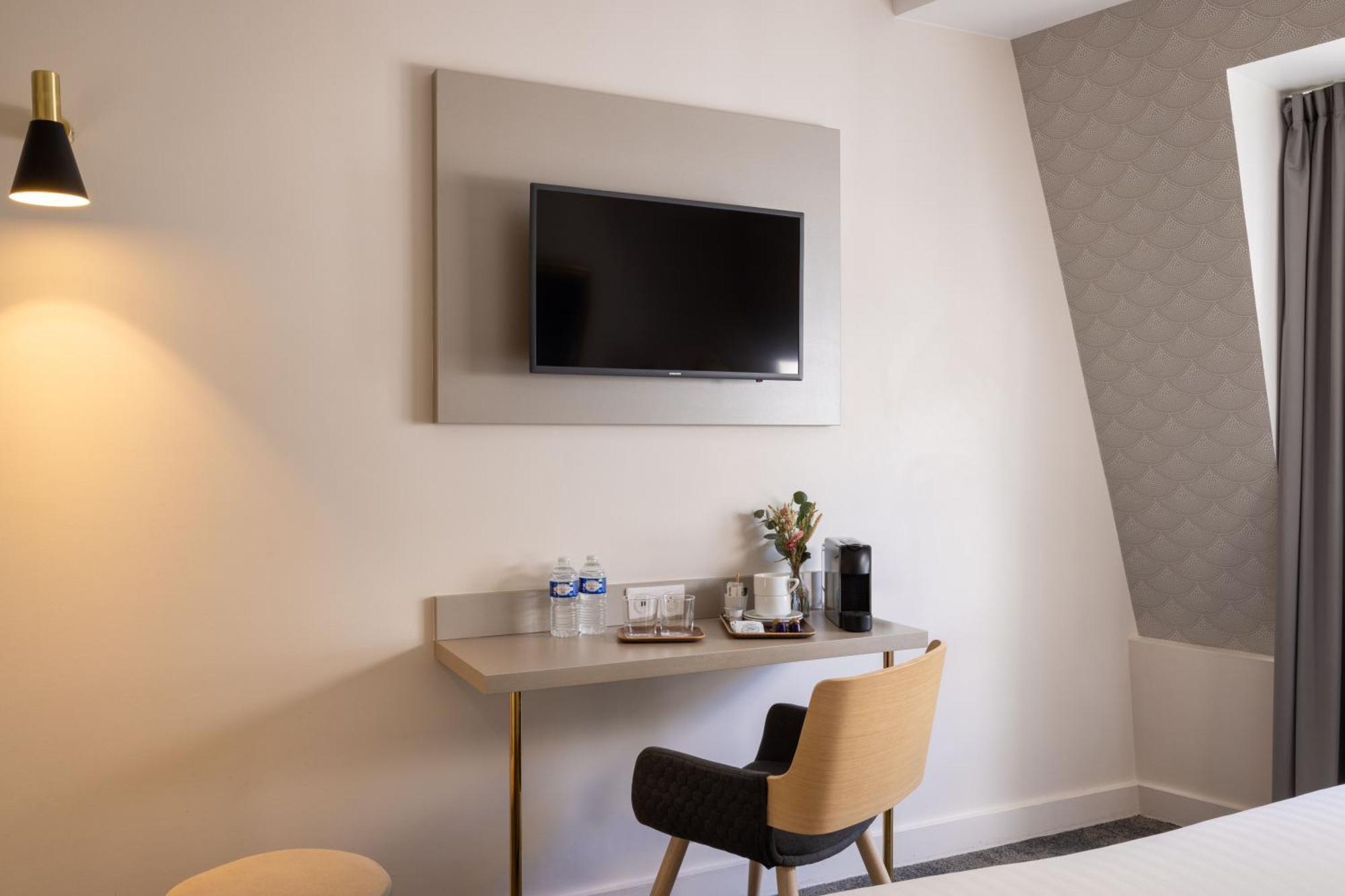 Des Ambassadeurs Hotel 3*